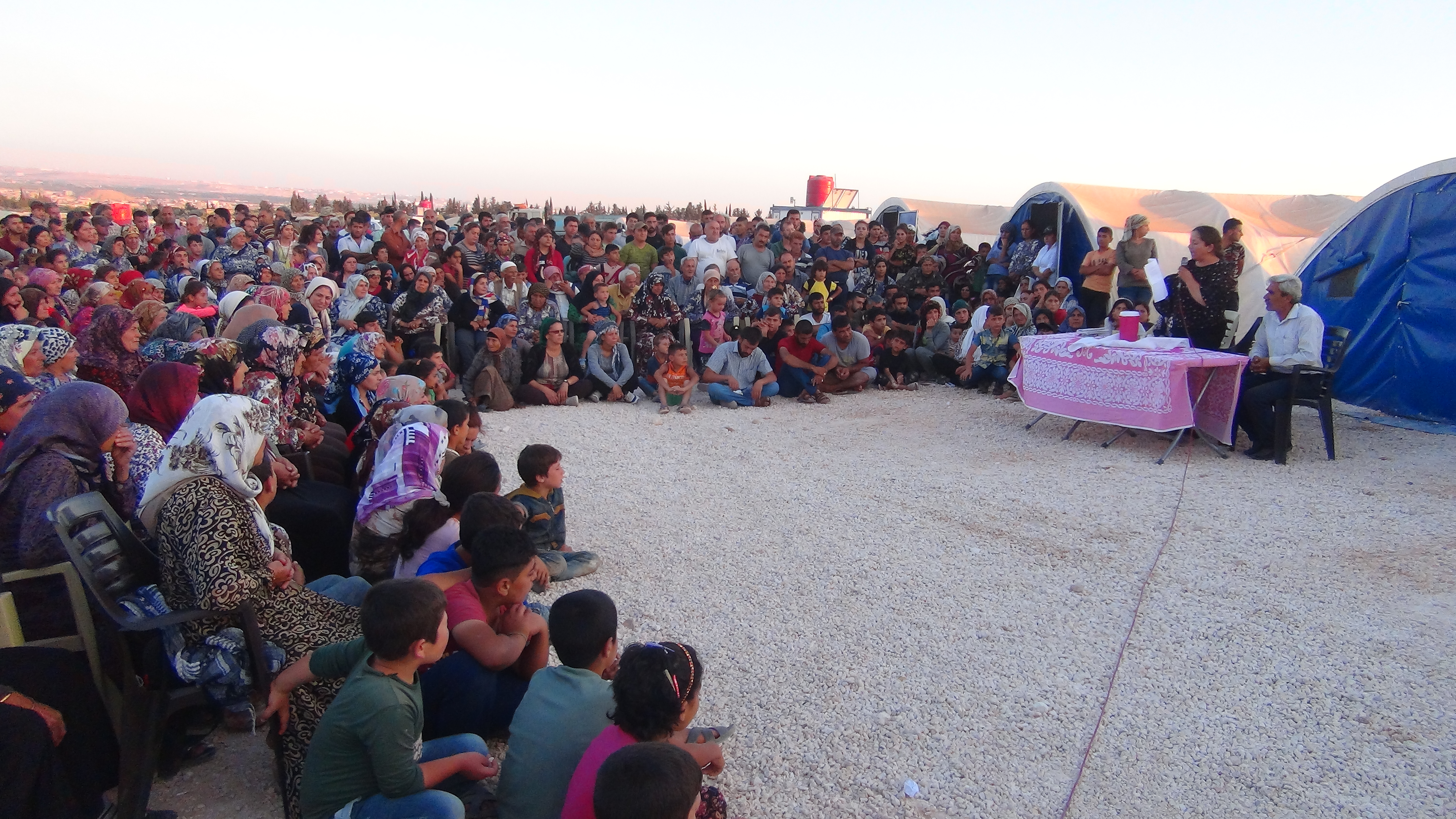 Em ê Efrînê  ji dagirkeran rizgar bikin