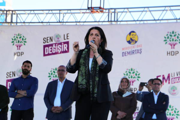 Li Meclîsê em ê bibin dengên gelan