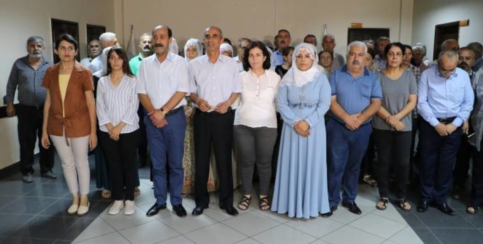 Em li pişt wekîlên xwe ne yên ku tevlî merasîma gerîla bûn
