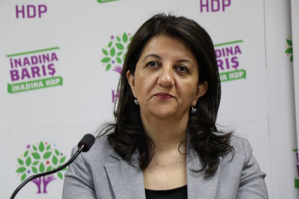 Em li dijî rêjîma yekperest  û dijminê kedê ne