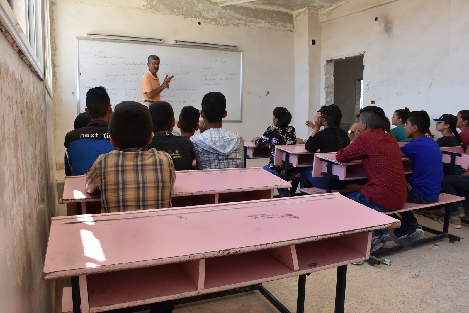 Tevî zehmetiyan jî perwerdeya xwe dewam dikin