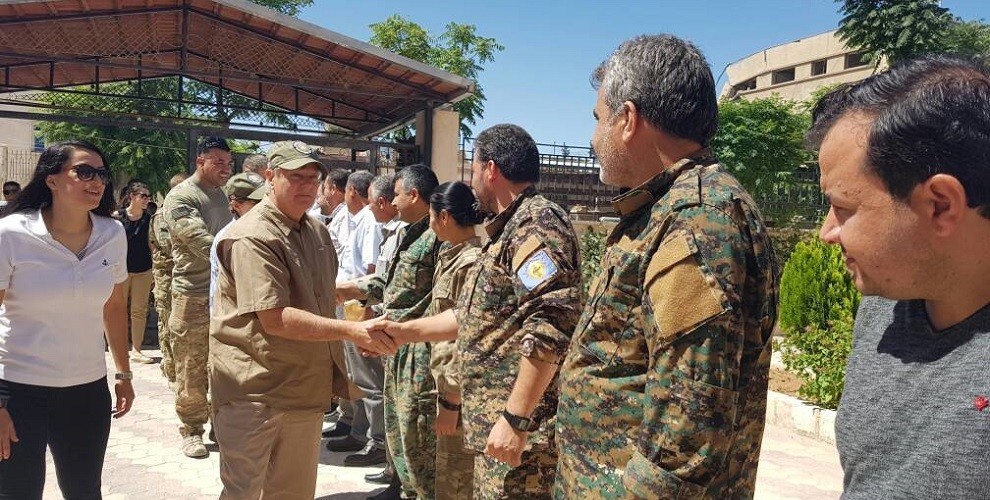 Endamên Senatoya DYE’yê serdana Minbicê kirin