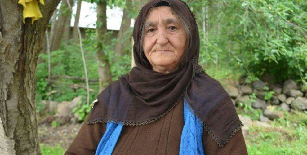 Raporeke sosret dan Sisê Bîngol