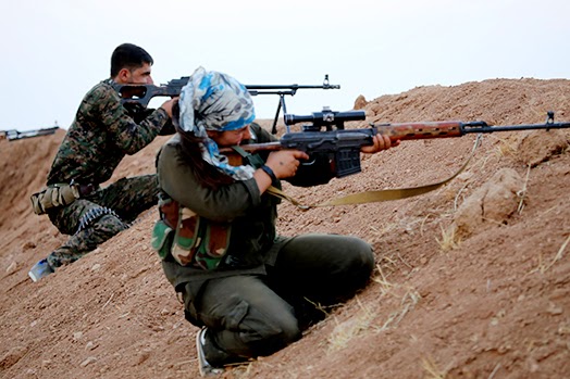 Kurd bi artêşa Tirk re şer dikin, DAIŞ vedigere