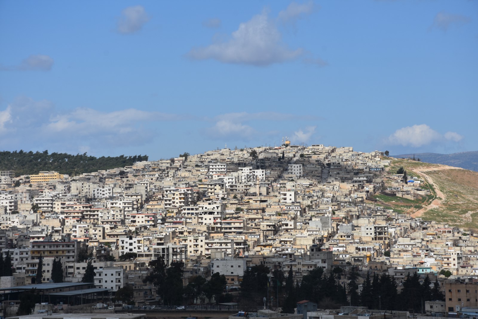 Binpêkirinên dagirkeriya Tirk li Efrînê berdewam in