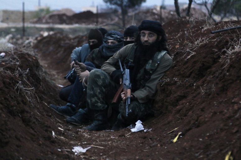 Li Hemayê 15 leşkerên hikumeta Sûriyê û 7 çete hatin kuştin