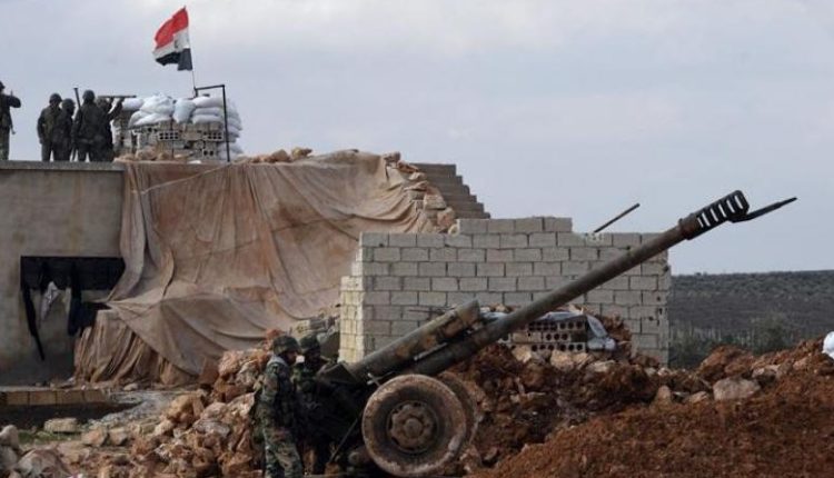 Hêzên hikumeta Sûriyê 8 bajarokên Idlibê topbaran kirin