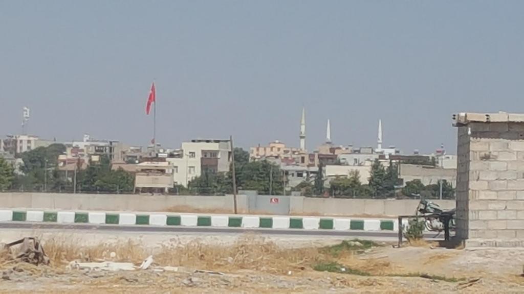 Leşkerên Tirk, li ser sînorê Girê Spî destdirêjî li du jinan kirin