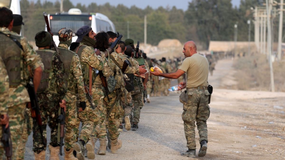 Enqere amadekariyê dike ku çeteyan bişîne Somalî