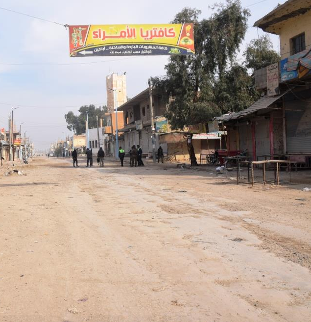 Meclisa Sîvîl ya Dêrezorê biryara qedexeya derketina derve ya giştî li bajarokê Hecînê da