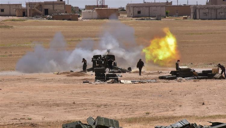 SOHR: Ser 100î re çeteyên DAIŞ û ji hêzên hikumeta Şamê hatin kuştin