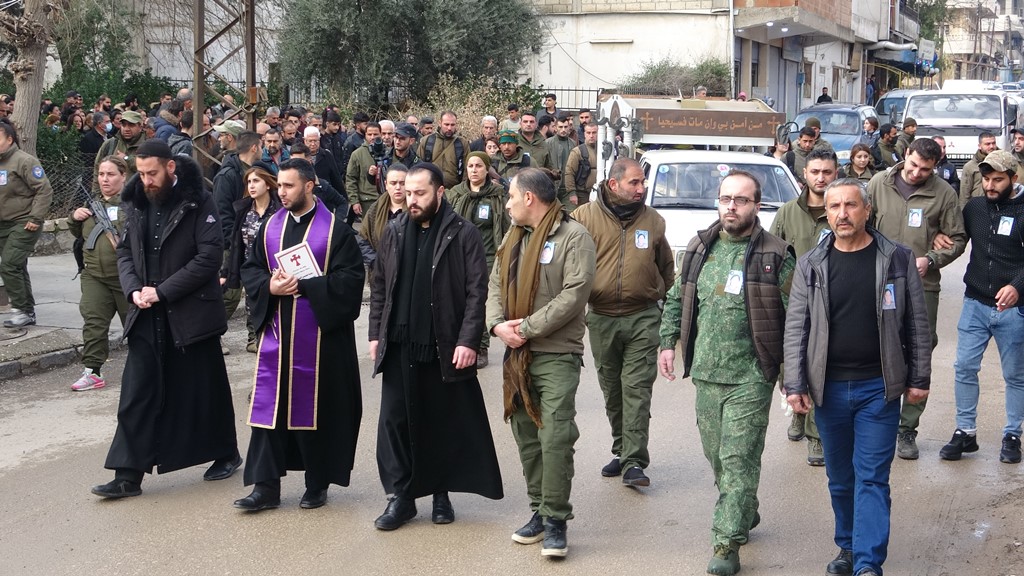 Bi sedan şêniyên Dêrikê cenazeyê şehîd Alerya Yeqûb, veşartin
