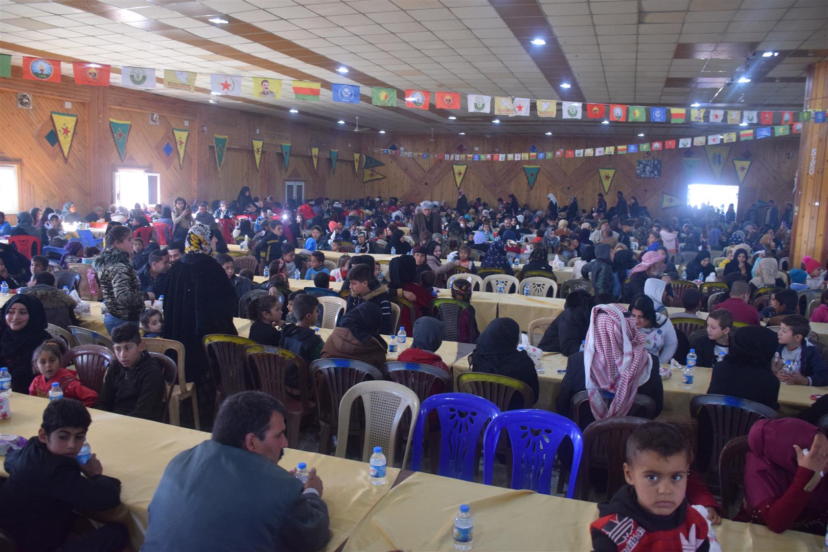YPJ û YPG bi malbatên şehîdan re civiyan