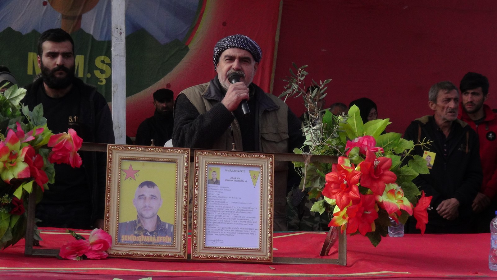 Şehîd Gîvara Efrîn bi merasimeke girseyî hat veşartin