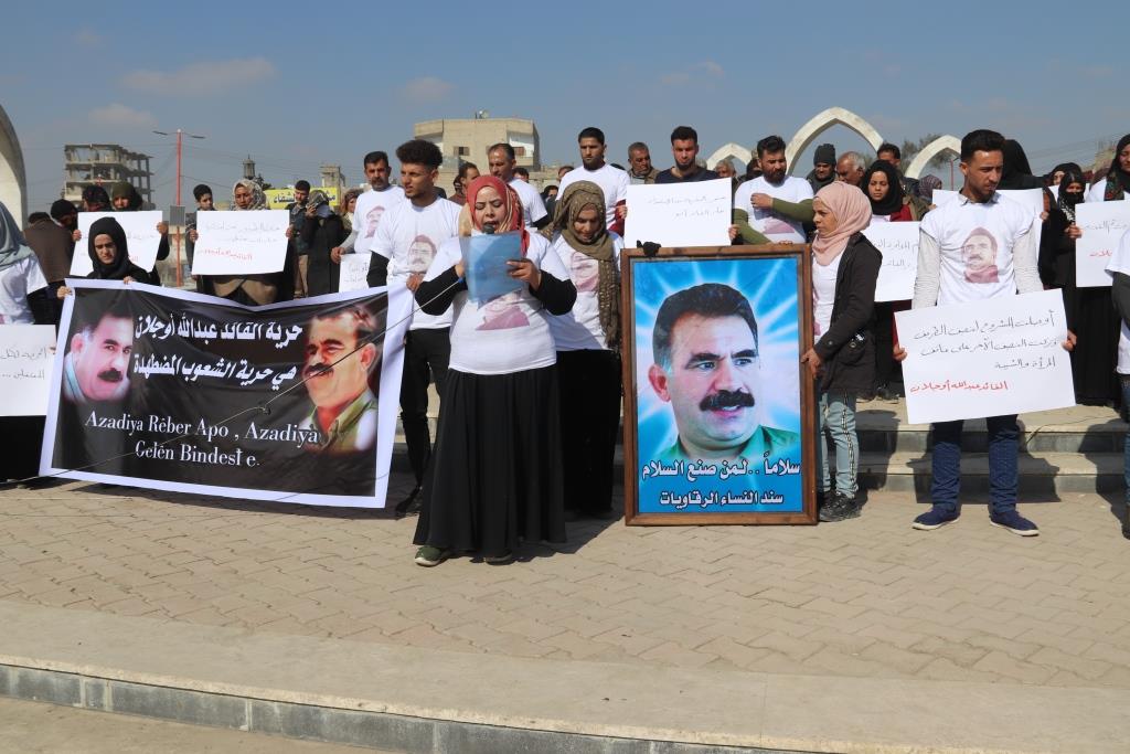 Li Reqa û Kobanê komplo û tecrîda li ser Ocalan hatin şermezarkirin