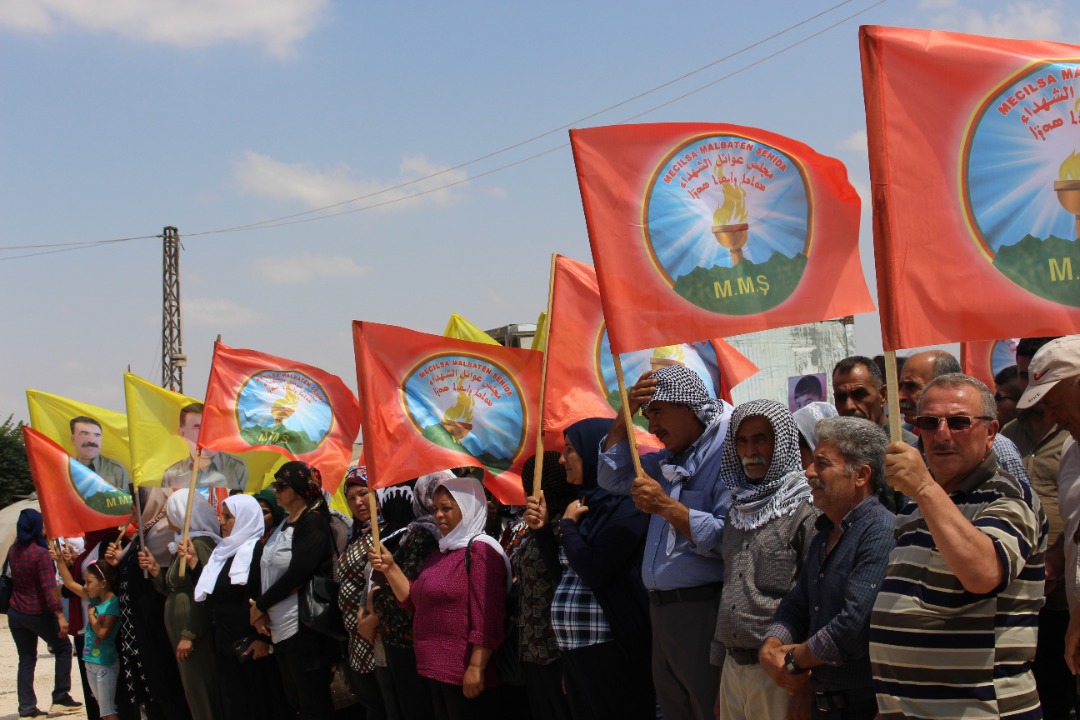 Meclisa Malbatên Şehîdan ya herêma Efrîn: Emê li dijî êrişên dagîrkeriya Tirkî bêdeng nemînin