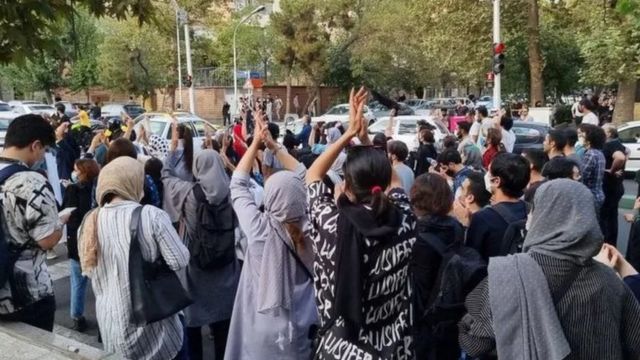 Serhildana ’Jin Jiyan AzadÎ’ dewam dike