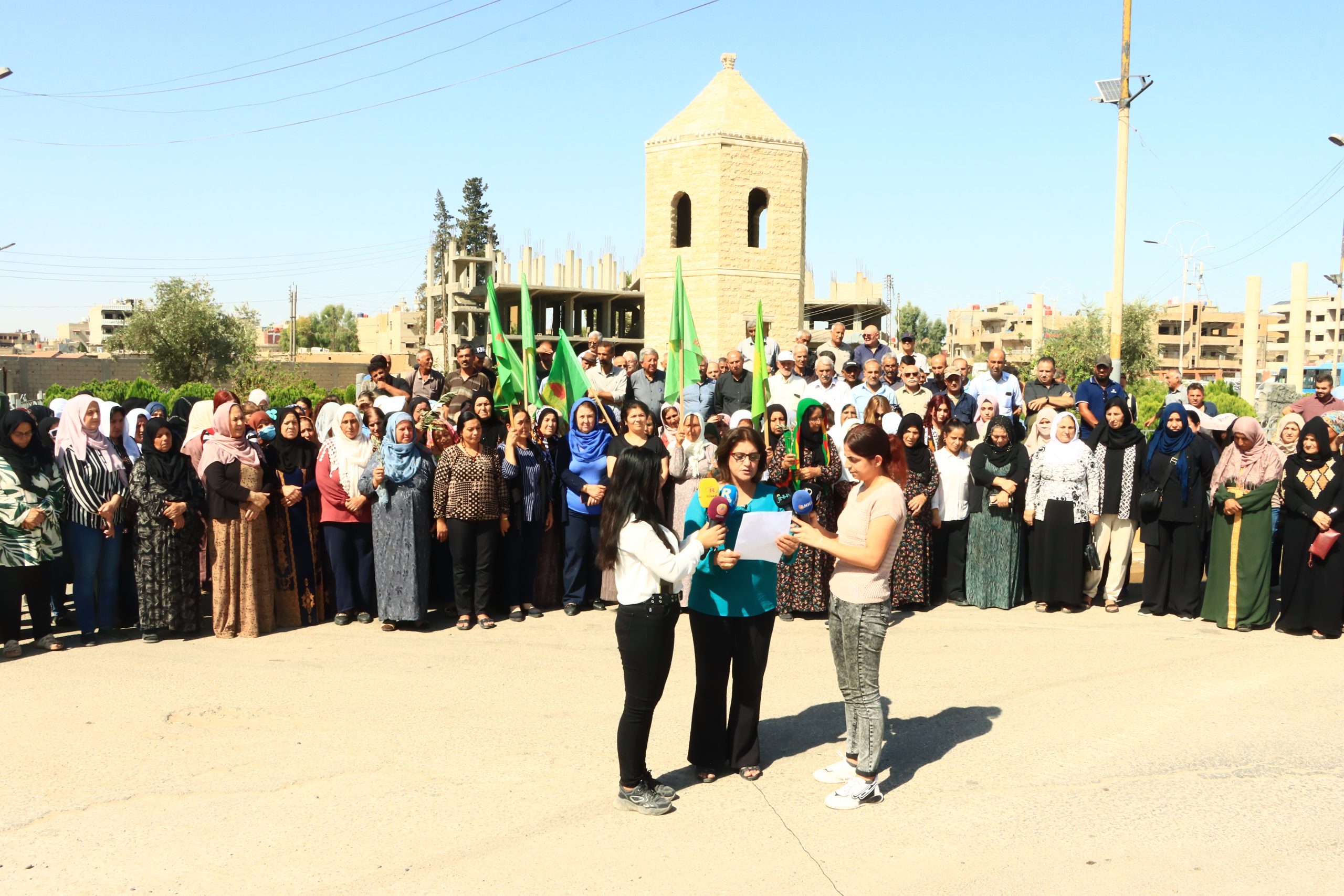 Kongra Star hedefgirtina jinan li herêmên dagirkirî şermezar kir