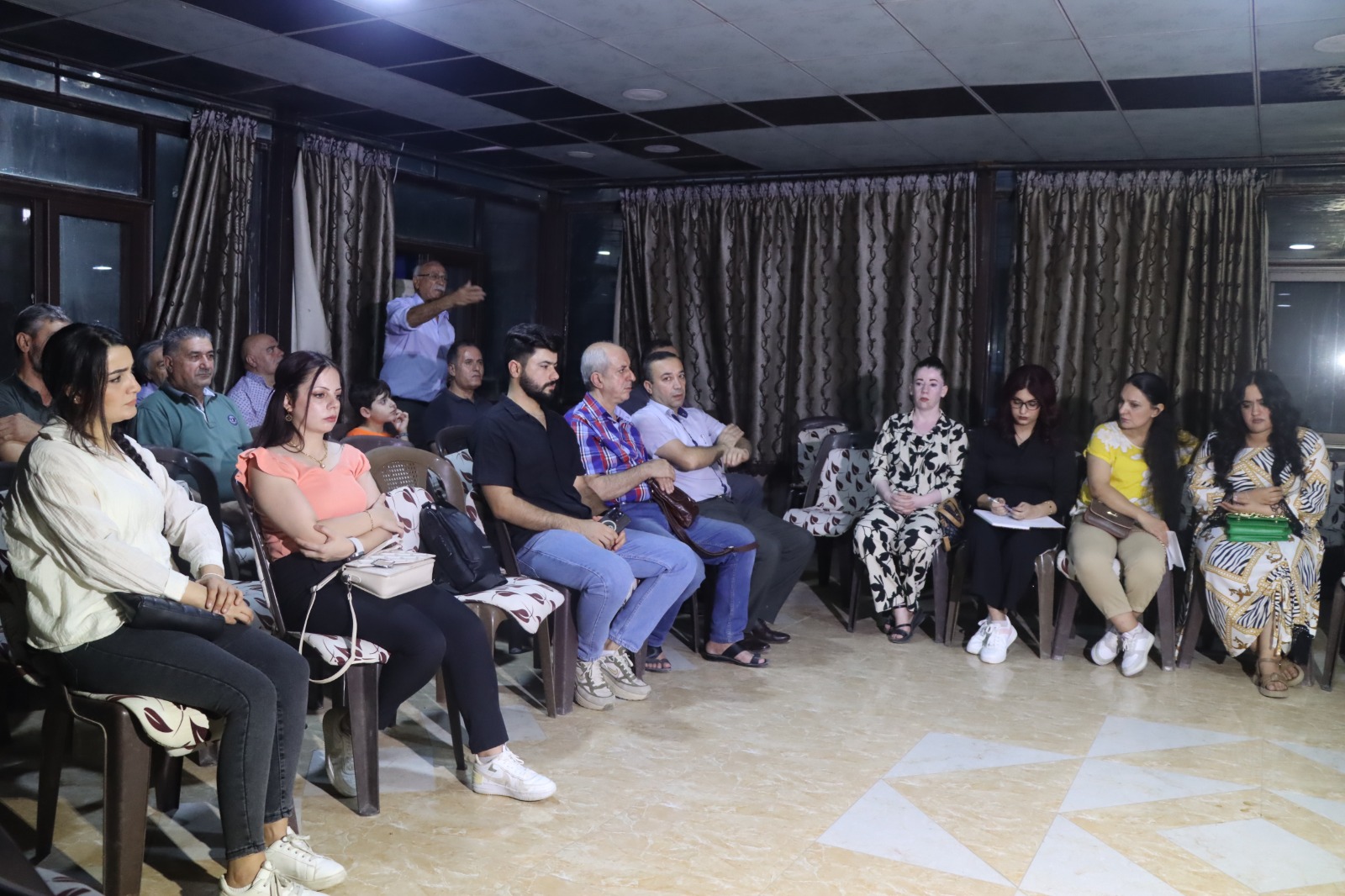 Li bajarê Qamişlo semînerek derbarê giringiya xebatên diplomasî di warê tenduristiyê de hate dayîn