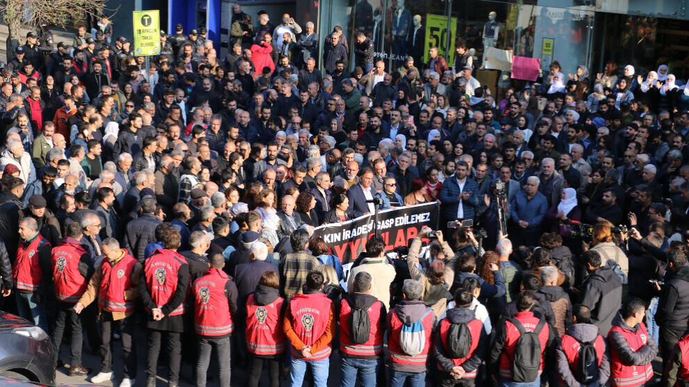 Li dijî dagirkirina şaredariyan gel li  ser piyan e