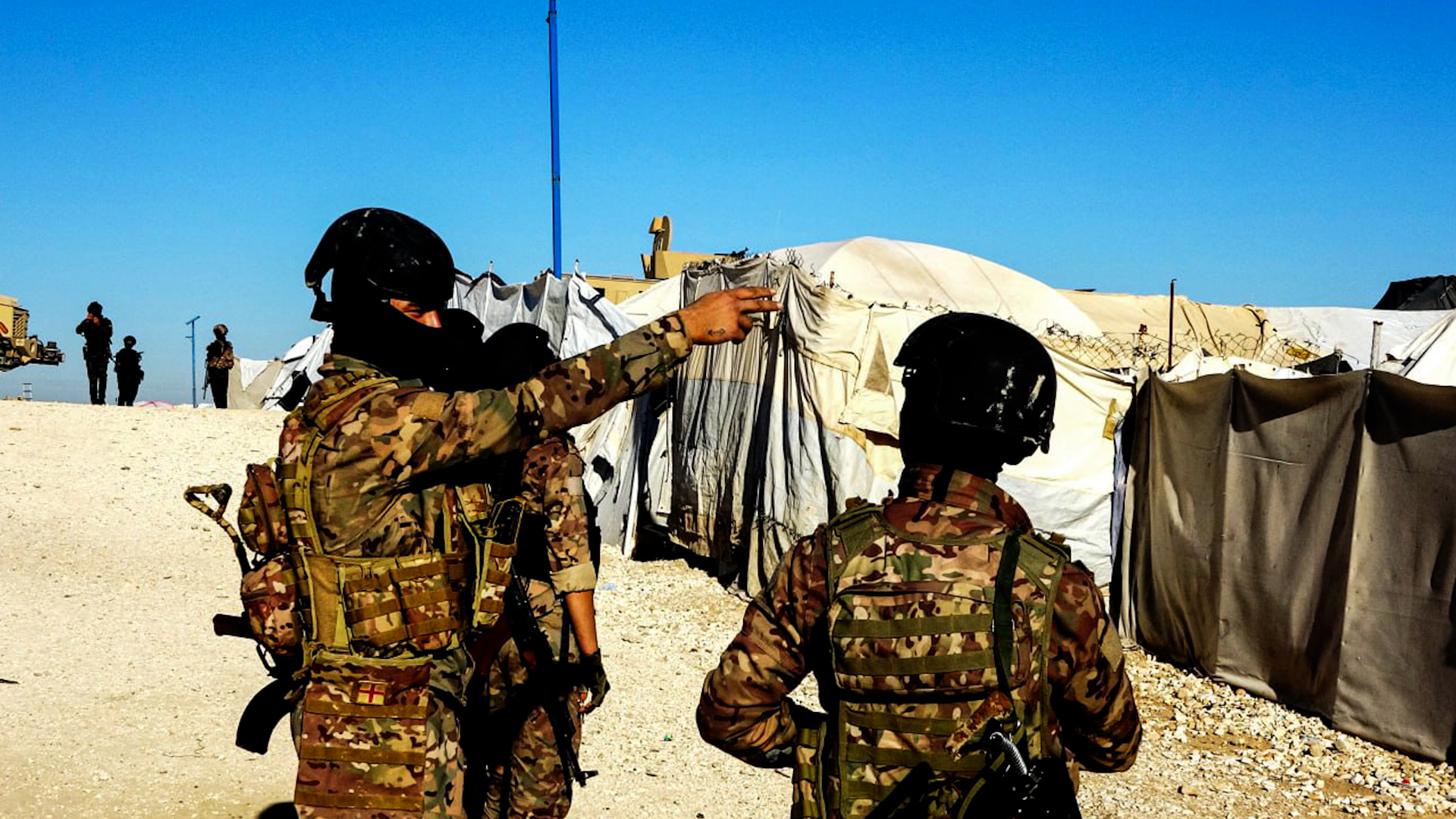 ‘Kampa Holê cihê şaneyên qetlîaman e’