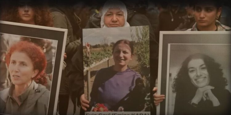 Ji hunermendên Fransî strana ‘Evîn’