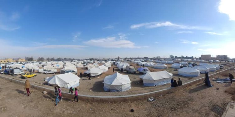 Bi hezaran koçber berê xwe didin bajarê Tebqa