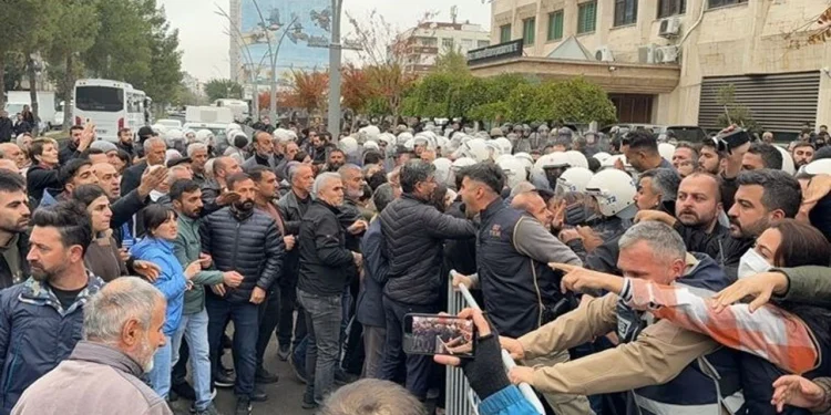Ahmet Turk: Li hemberî dizî û gendeliya qeyûman ‘Berxwedan Jiyane’