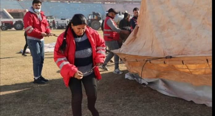 Destikdayîna Heyva Sor a Kurd ji bo koçberan