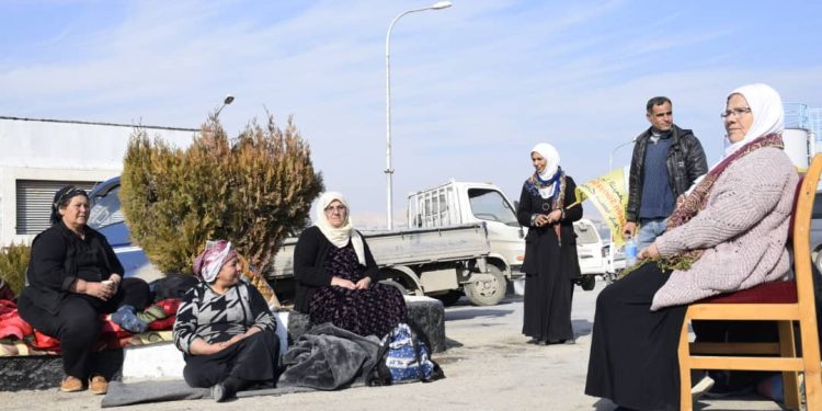 Dayîkên Kurd: Em ji Erdogan natirsin
