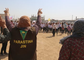Bi rihê Şerê Gelê Şoreşgerî têkoşîna gel didome    