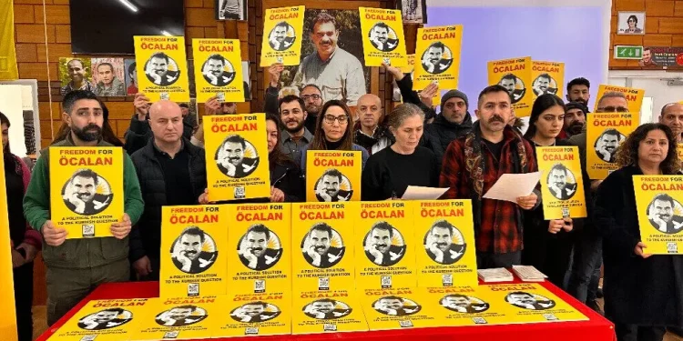 Rêber Apo sembola azadiya gelê kurd e