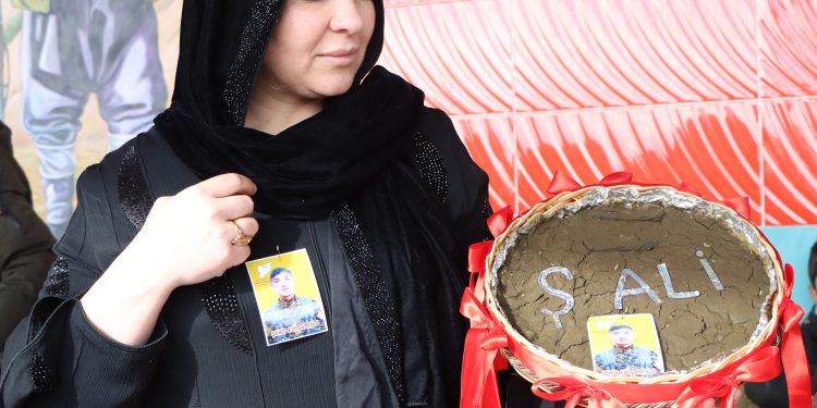 Bi kamîreya Argêş Vîyan