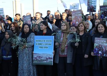 ‘Wê her armanca me vegera Efrînê be’