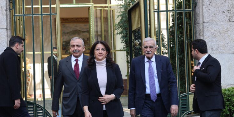 ‘Niyeta Erdogan ya aştiyê tune ye’