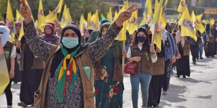 ‘Bi balafirên şer jî wê nikaribin vîna me bişkînin’