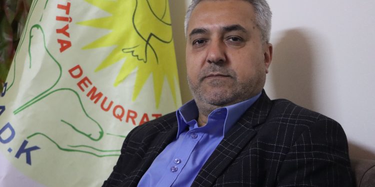 ‘Tirkiyê dijminê gelên Sûriyê ye û hevalê berjewndiyên xwe ye’