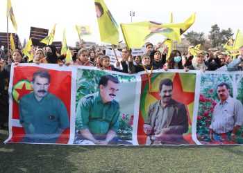 Jinên kantona Cizîrê Komploya Navnetewî şermezar kirin