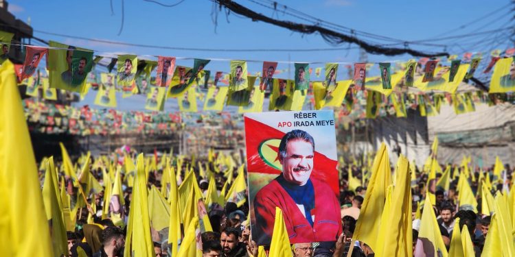 Em ê roja tarî bikin, roja azadiya Rêber Apo