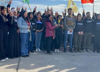 Ji bona  aştî, hezkirin, azadî û hunerê em dest bidin destê hev