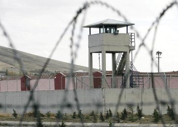 Ji Komîteya Zindanan a PKK-PAJKê peyama 15’ê Sibatê
