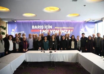 Kampanyaya ‘Ji bo aştiyê milyonek îmze’ didome