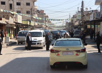 Şêneyên Qamişlo ji bo bîranîna şehîdên 12’ê Adarê daketin kolanê