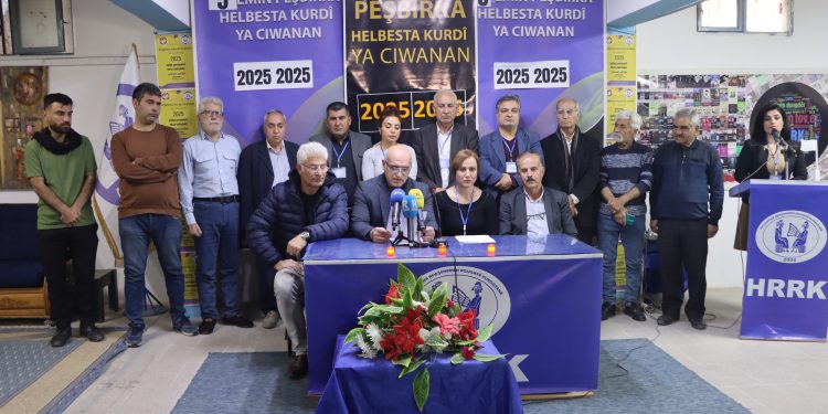 ‘Pêşbirka Helbesta Kurdî ya Ciwanan berê gelek ciwanan da helbestê’