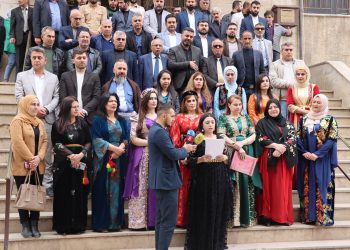 Yekîtiya Parêzeran banga bidawîkirina binpêkirinên li dijî mezheba Elewî pêk tê kir