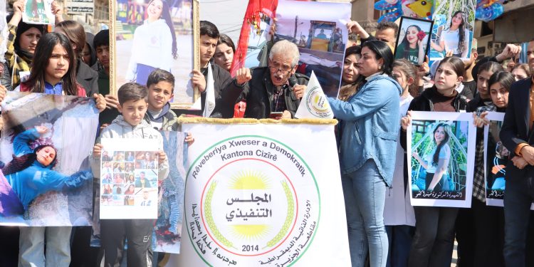 ‘Pêwîst e hêzên Navnetewî bi erkên xwe rabin’