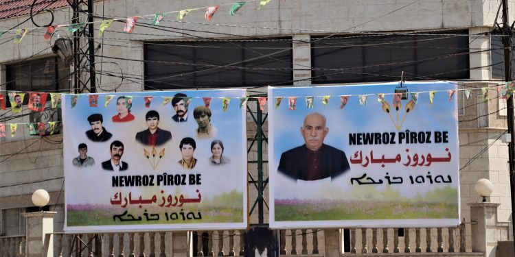 Bajarê Qamişlo ji bo pêşwaziya Newrozê hate xemlandin