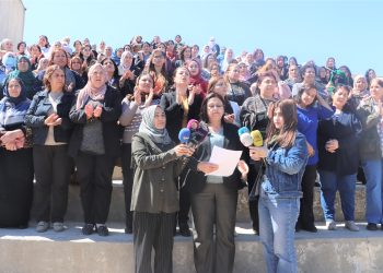 ‘Wê têkoşîna jinan bi hev re di Sûriyê de berdewam be’