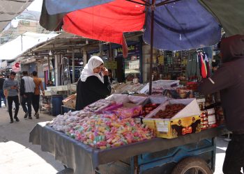 Ji bo hazirtiyên cejna Remezanê welatî berê xwe didin bazarê