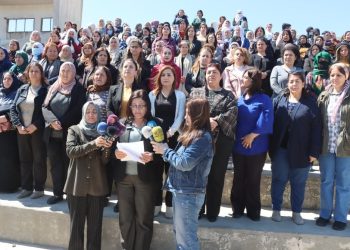 ‘Jinên Bakur û Rojhilatê Sûriyê tevahî jinên Sûriyê hembêz dikin’